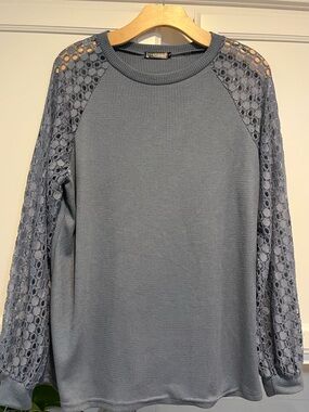 SUPRE Slate Blue Lace-Sleeve Knit Top L. 0013